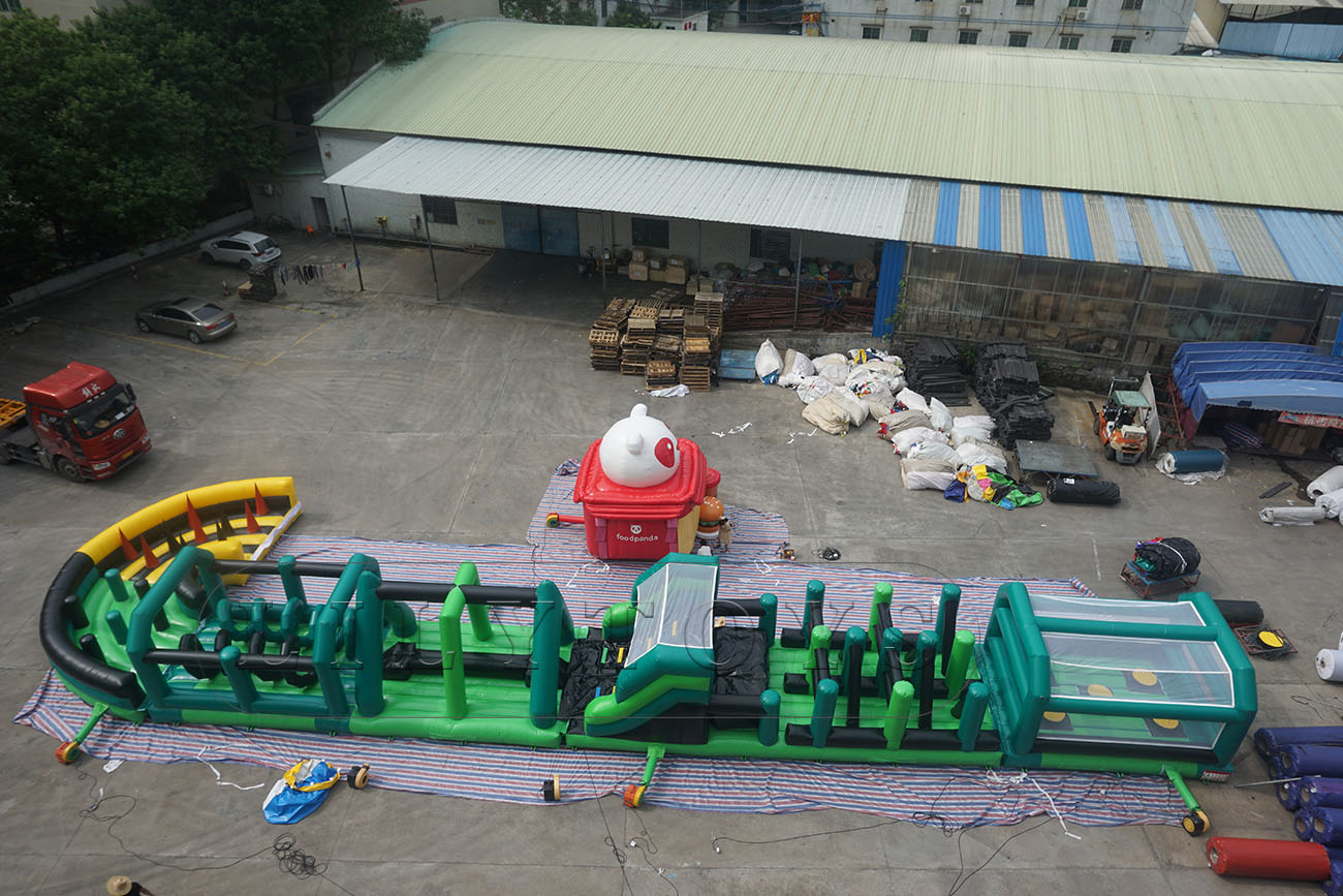 giant inflatable obstacle course 200m